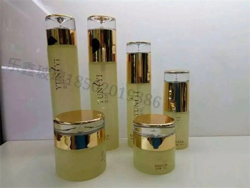 廣州市樂鑫玻璃制品廠 優(yōu)質(zhì)化妝品瓶子供應(yīng)商，匠心打造多樣化玻璃包裝